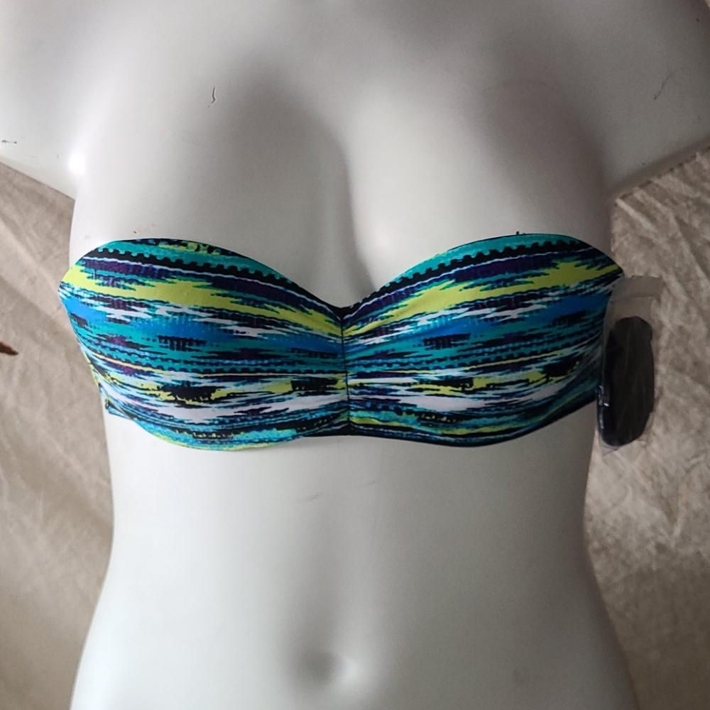 Swimsuit bikini top